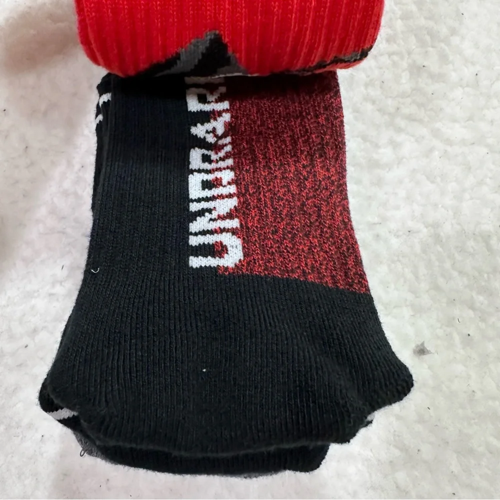 Under Armour UA Phenom Cushioned Crew Socks - Red, Black, Gray